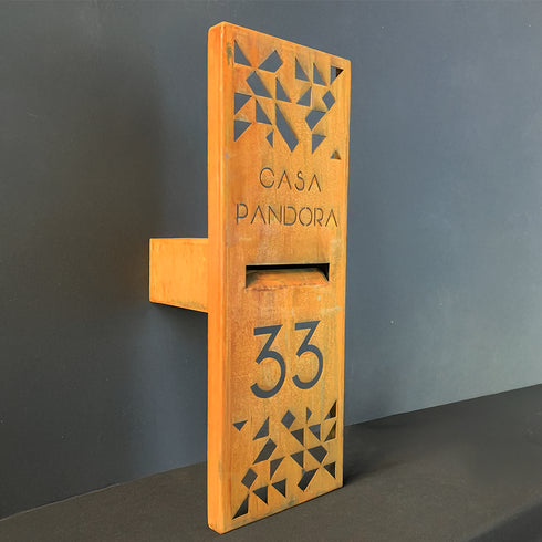 Caixa de Correio para Parede - Traços