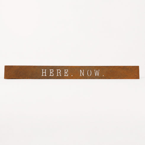 Frase - Here. Now.