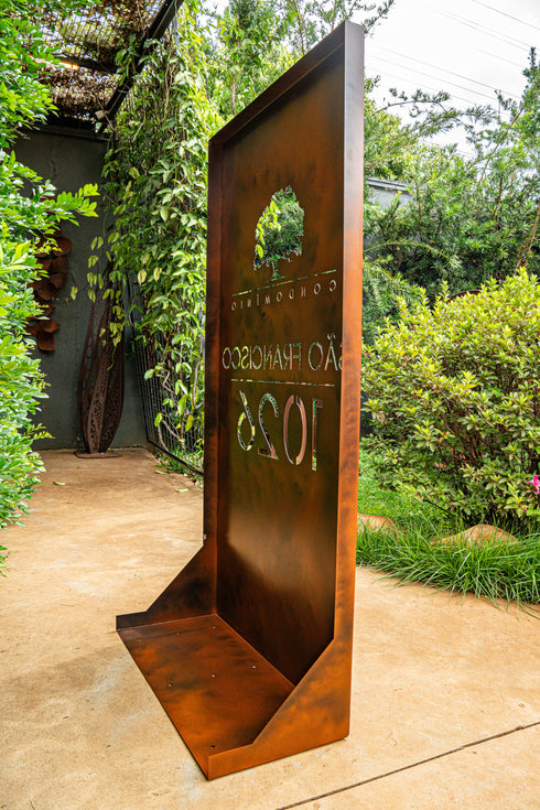 Totem Numérico Lucca